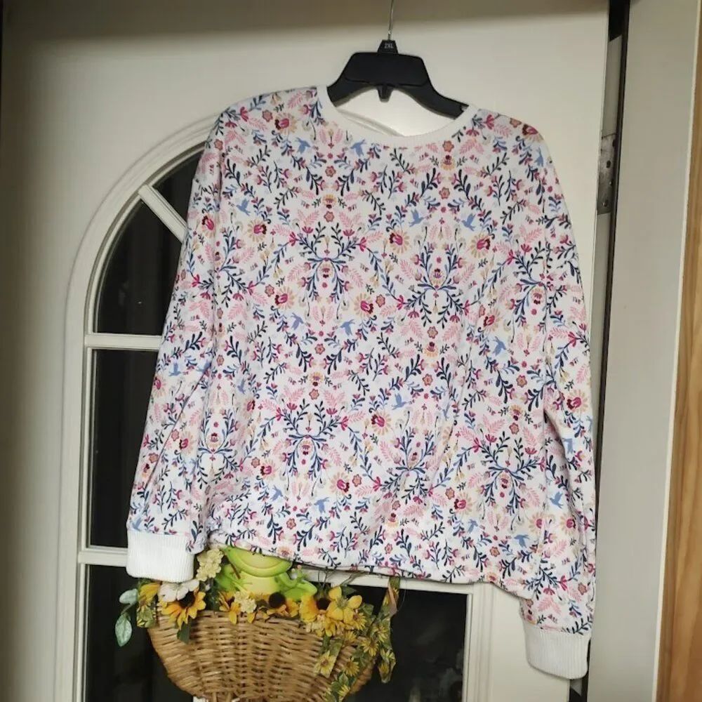 New Lauren Conrad White Flowered Soft Fleece Pajama Set Women's L